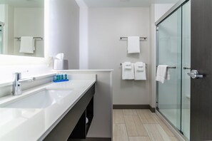 Suite, 2 Queen Beds, Accessible | Bathroom | Hydromassage showerhead, free toiletries, hair dryer, towels