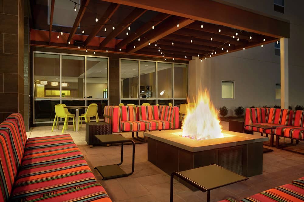 Home2 Suites by Hilton Chantilly Dulles Airport