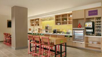 Esmorzar diari gratuït