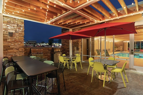 Home2 Suites by Hilton Lancaster