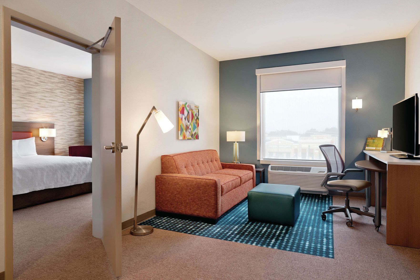 In-room safe, desk, laptop workspace, free WiFi