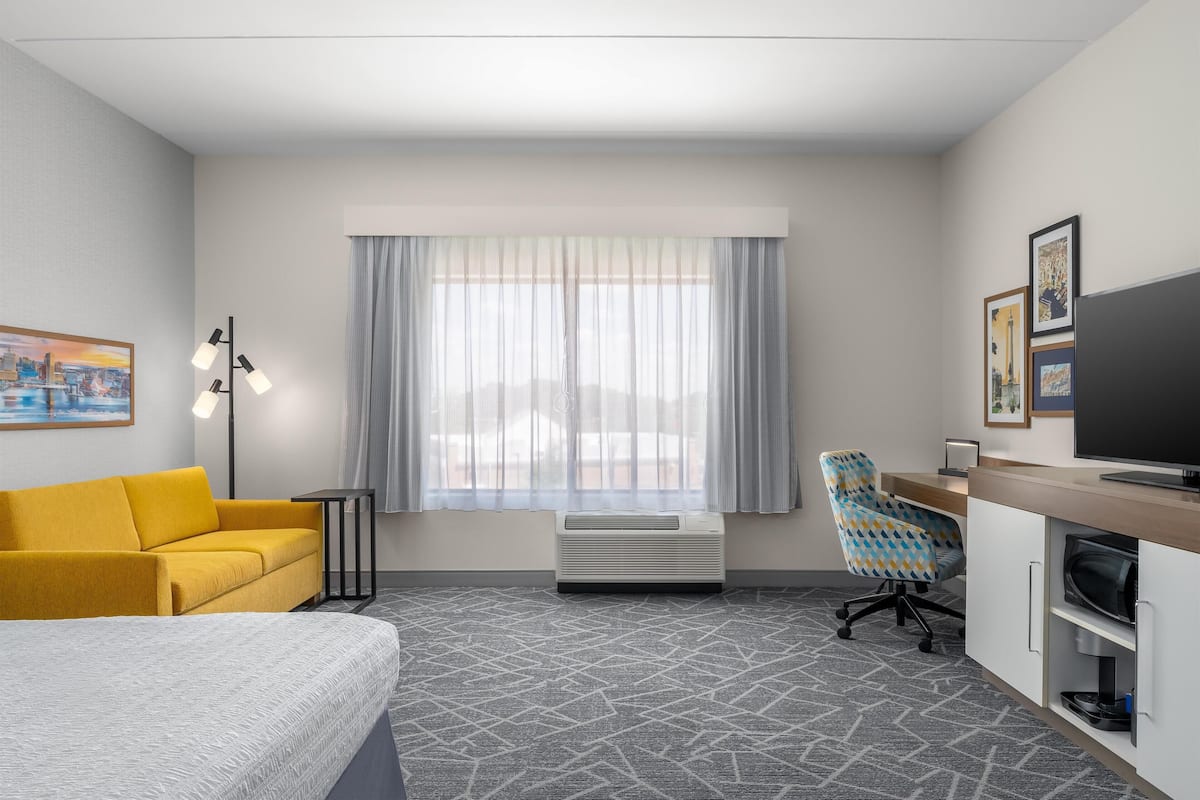 In-room safe, desk, laptop workspace, blackout curtains