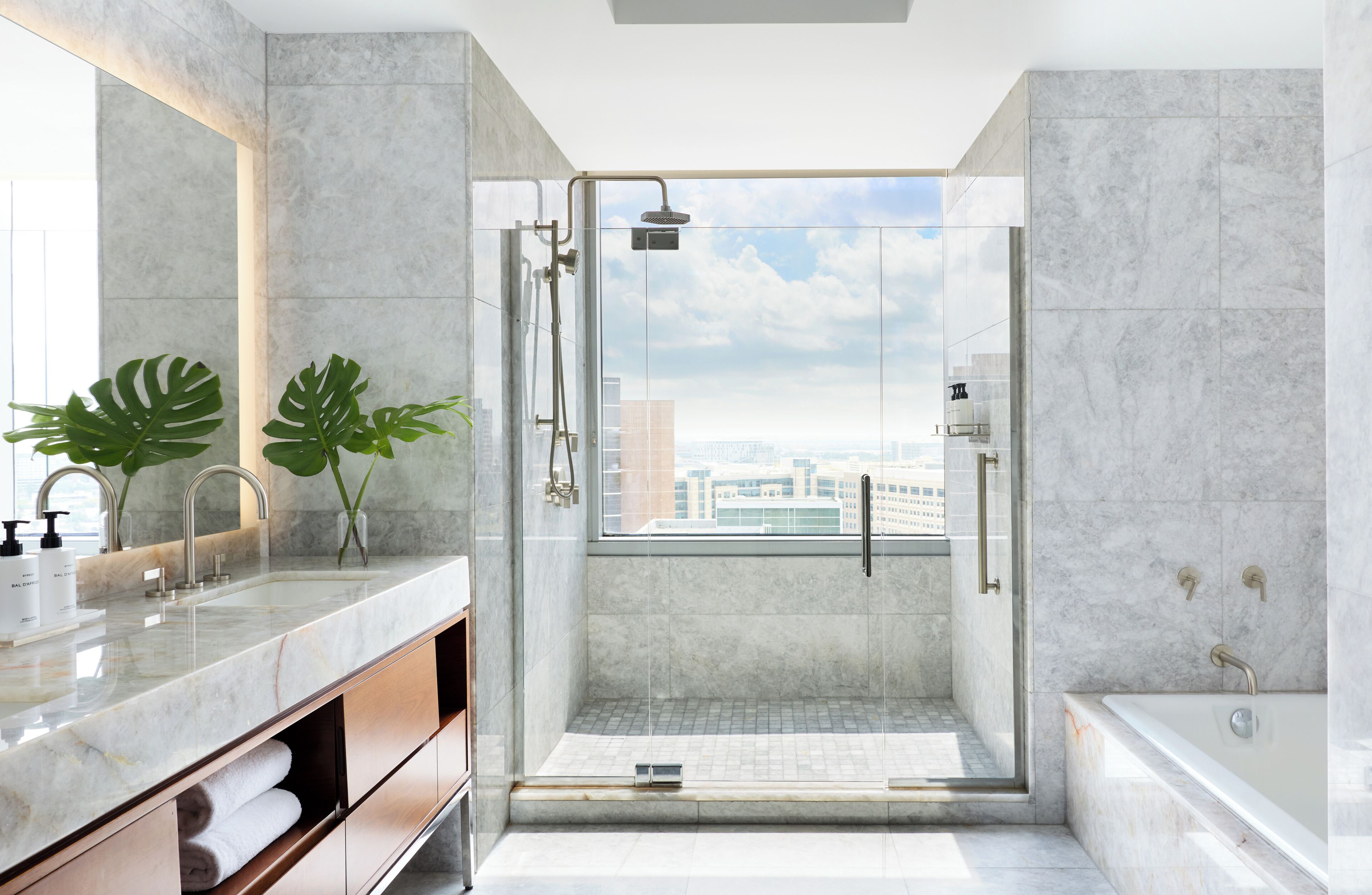 Presidential-Suite, 1 Einzelbett | Badezimmer | Designer-Toilettenartikel, Haartrockner, Bademäntel, Handtücher