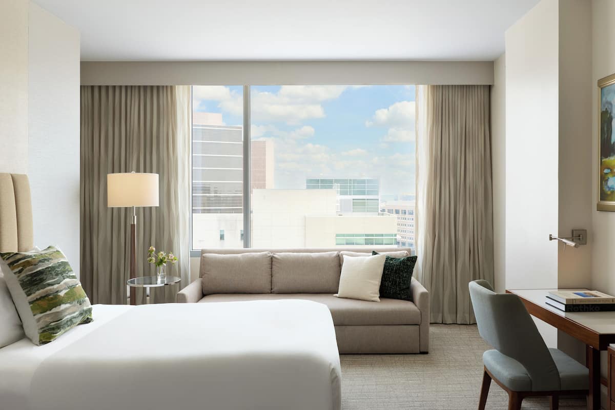 Premium bedding, in-room safe, desk, laptop workspace