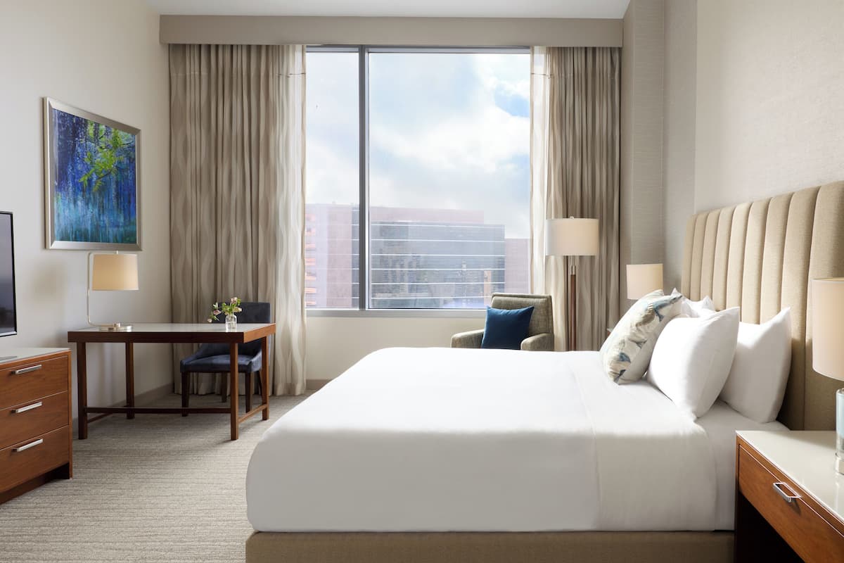 Premium bedding, in-room safe, desk, laptop workspace