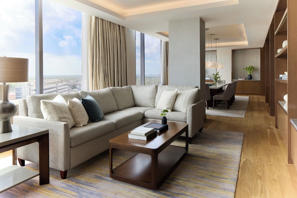 Presidential Suite, 1 Twin Bed | Premium bedding, in-room safe, desk, laptop workspace