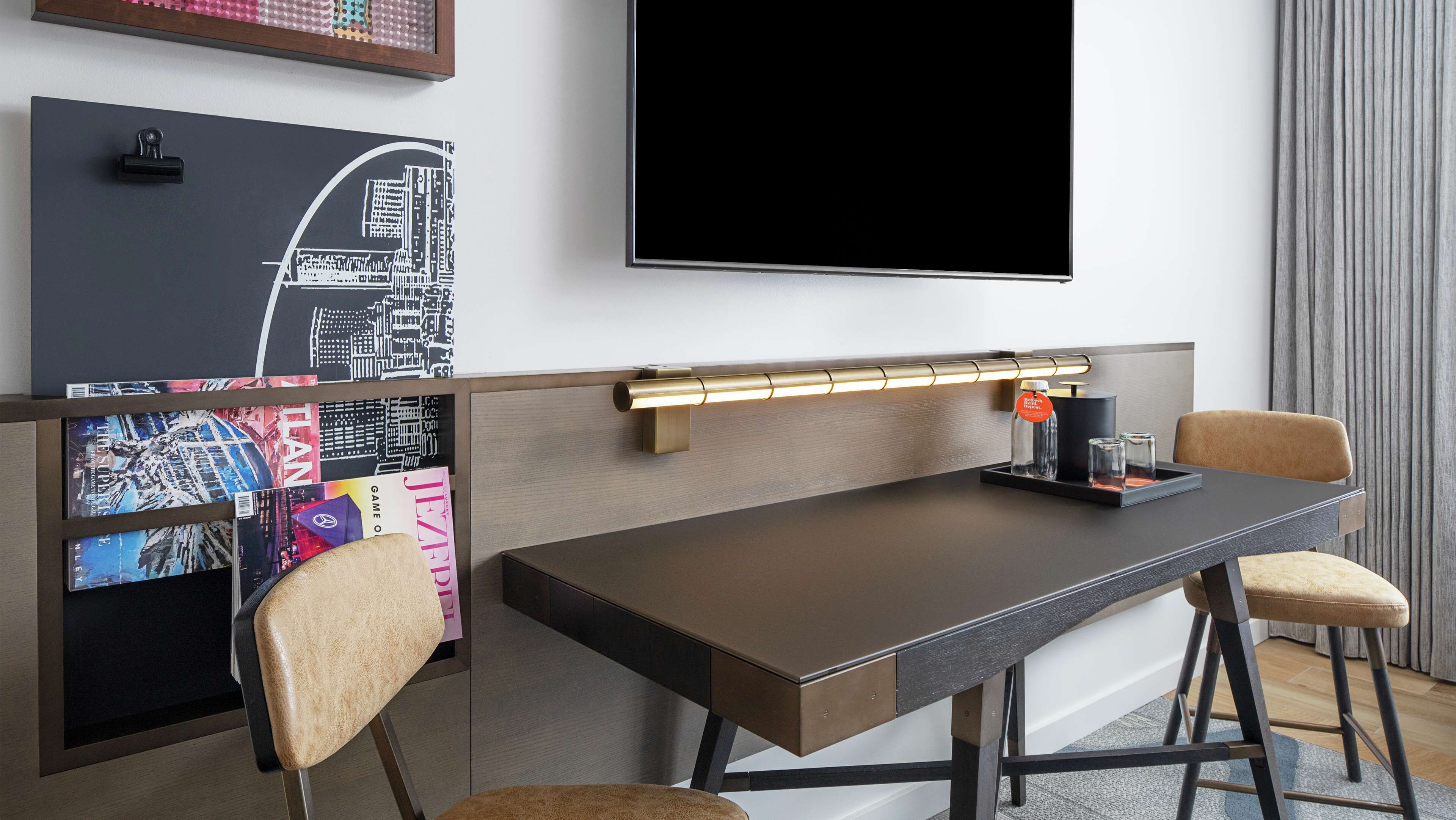 premium bedding, in-room safe, desk, laptop workspace