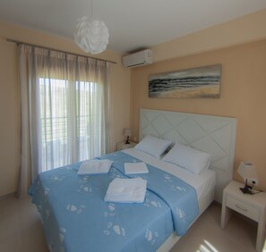 Apartment, 2 Bedrooms (Maisonette) | 2 bedrooms, in-room safe, iron/ironing board, free cots/infant beds