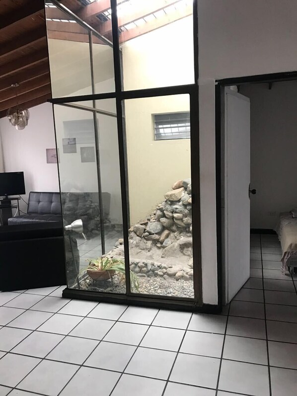 Interior detail - Gorgeus Family House (Medellín)