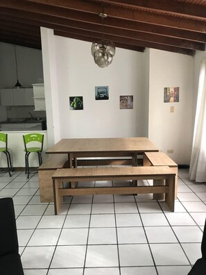 House, 2 Bedrooms | Living area | Flat-screen TV