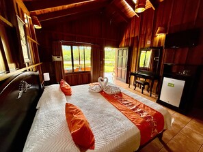 华丽小屋, 无烟房 | 防过敏的被褥、客房内保险箱、办公桌、笔记本电脑工作区