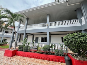 Family Suite | Terrace/patio - Conrada's Place Hotel and Resort (Panglao)