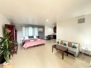 Family Suite | Free WiFi, bed sheets - Conrada's Place Hotel and Resort (Panglao)