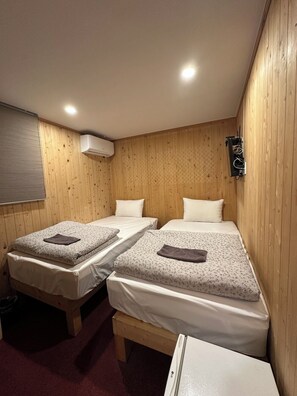 Deluxe Double Room - Insadong R Guesthouse (Seoul)