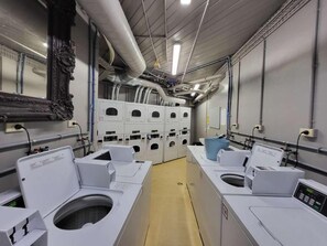 Laundry room - Empire Apartments (Auckland)