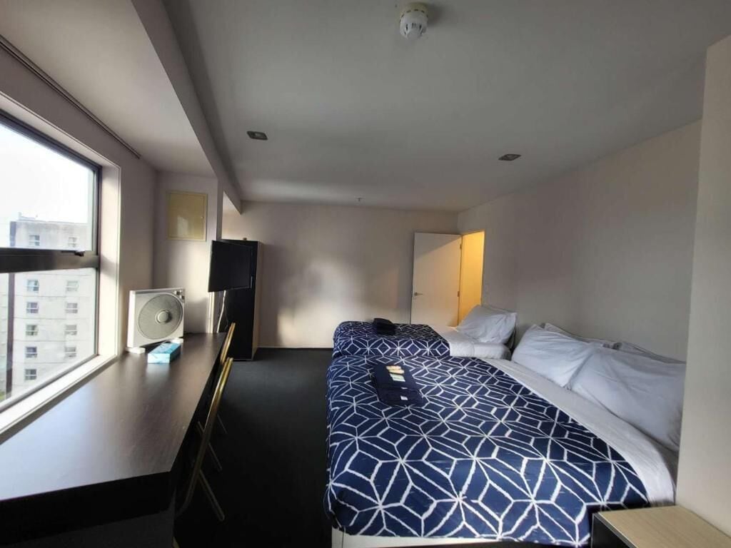 Foto - Empire Apartments