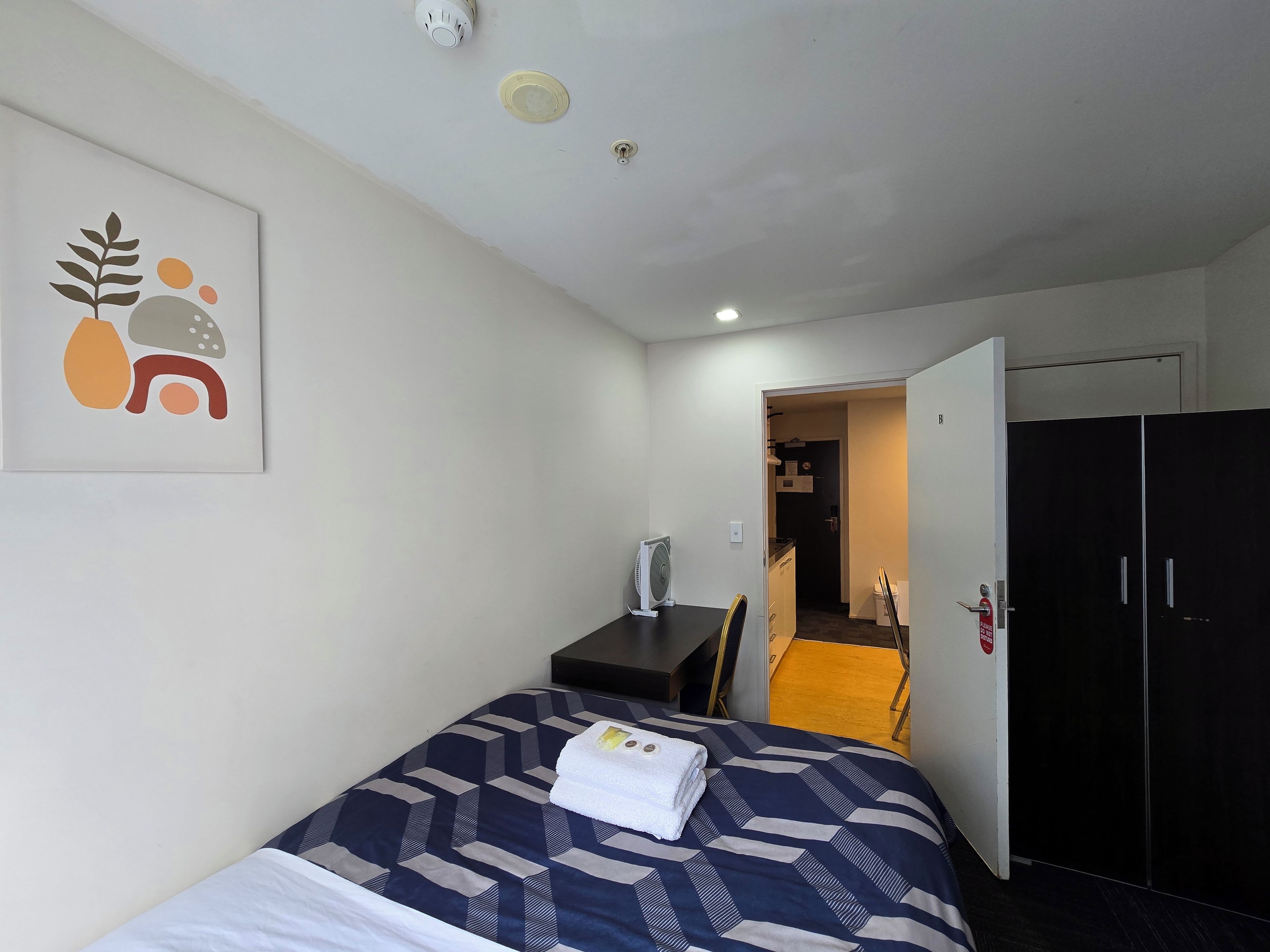 Foto - Empire Apartments