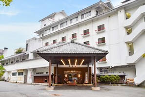 Exterior - Kokuya (Shibukawa)