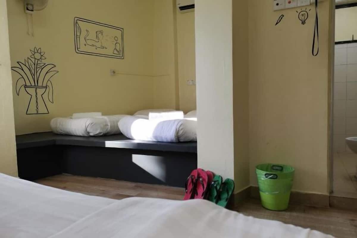 Desk, iron/ironing board, free WiFi