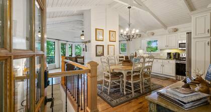 All Decked Out Center Hill Lake