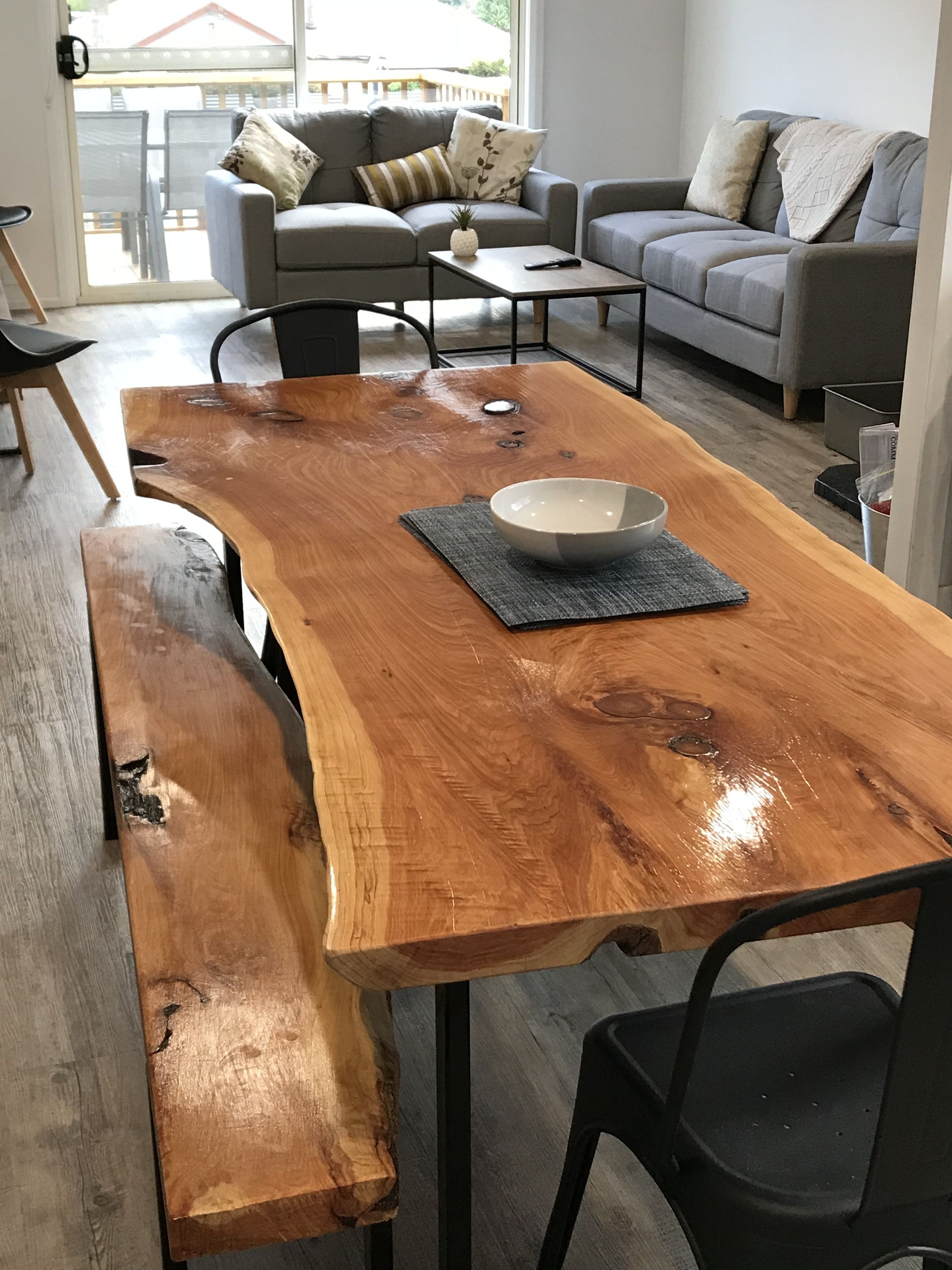 Family House, 4 Bedrooms, 2 Bathrooms, Mountain View | In-room dining