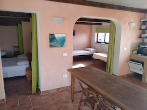 2 dormitoris, wifi gratuïta i roba de llit