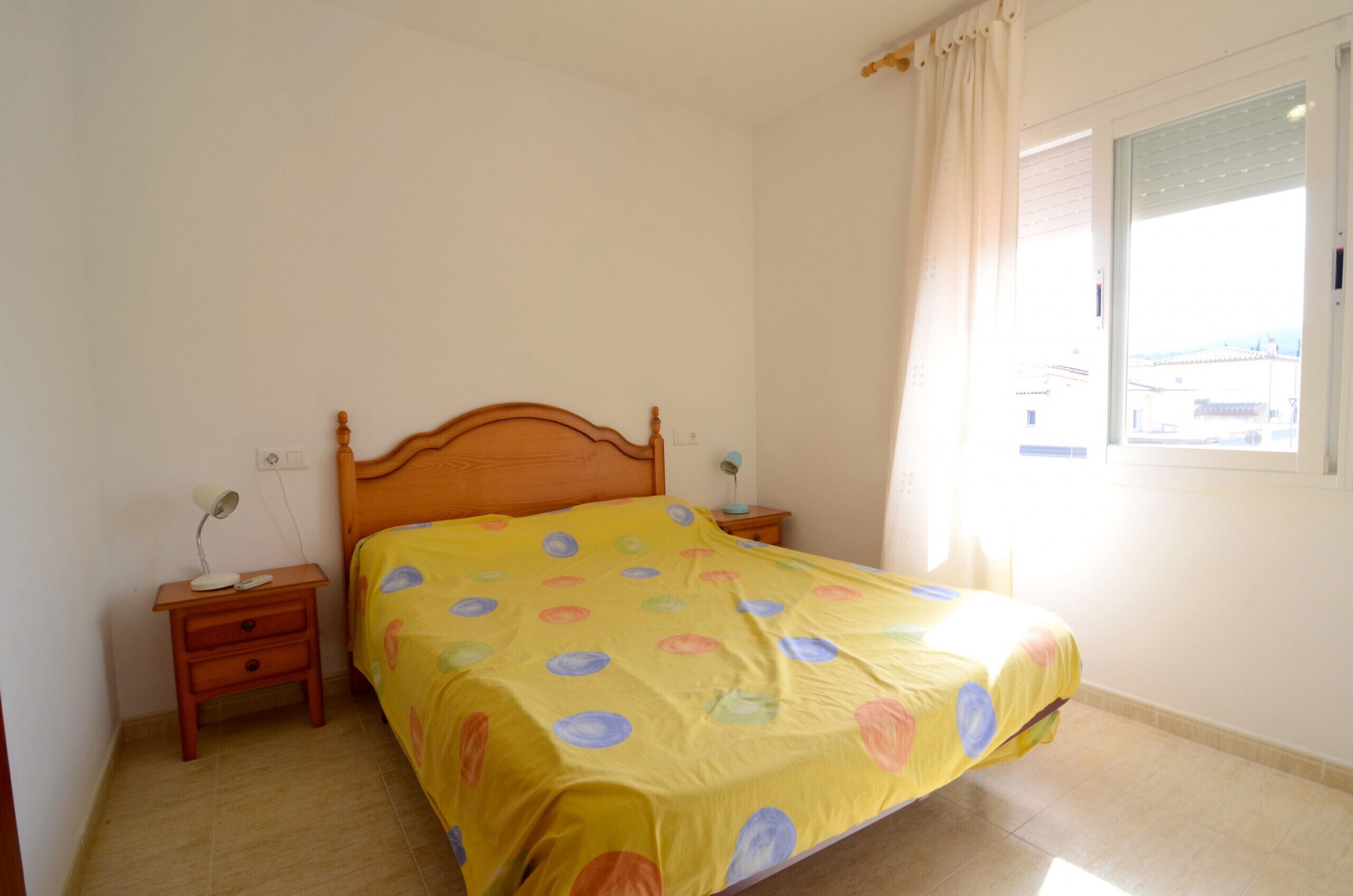 4 slaapkamers, een strijkplank/strijkijzer, beddengoed