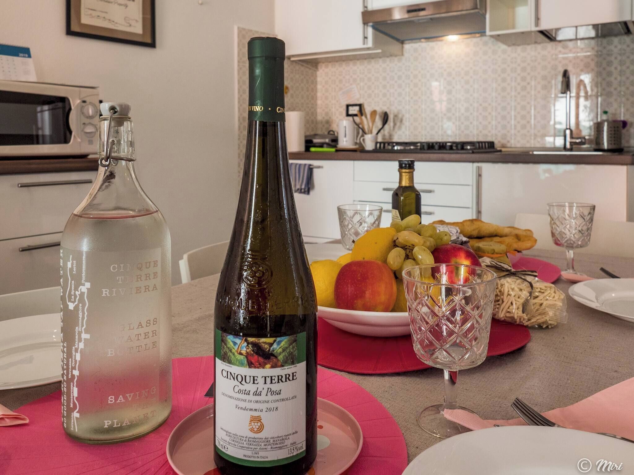 冰箱、微波炉、烤箱、炉灶