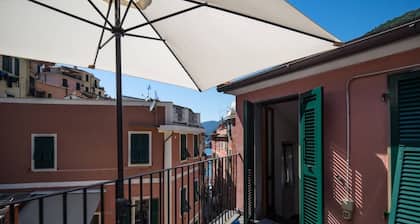 El Nin Apartment with Terrace