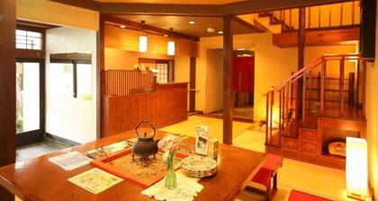 Hana Ryokan Iwatoya