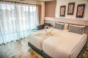 Premium bedding, pillowtop beds, minibar, in-room safe
