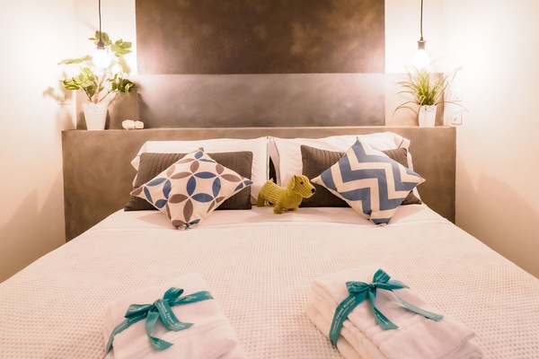 Estúdio luxo, 1 cama de casal, ar-condicionado, ao lado da praia | 1 quarto, Wi-Fi de cortesia, roupa de cama