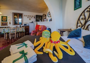 Casa, 3 habitaciones, cocina | Área de sala de estar