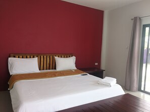 Standard Double Room | Blackout drapes, rollaway beds, free WiFi - Fisherman Resort (Sam Roi Yot)