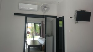 Unclassified image, 2 of 15, button - Fisherman Resort (Sam Roi Yot)