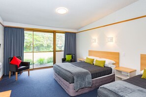 Standard Room (Standard Queen & Single Room) | 1 bedroom, iron/ironing board, free WiFi, bed sheets - The Redwood Hotel (Christchurch)