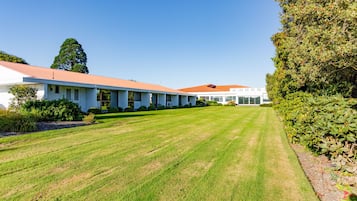 Standard Room (Standard Queen & Single Room) | Terrace/patio