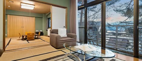 Suite, 2 Bedrooms