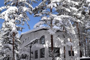 Exterior - White Horse Hotel (Hakuba)