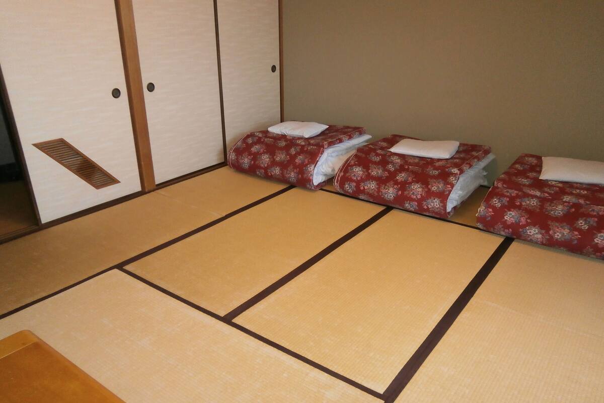 Japanese Style Room for 5 Guests | In-room safe, desk, free WiFi