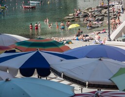 Ubicación cercana a la playa y buceo con tubo