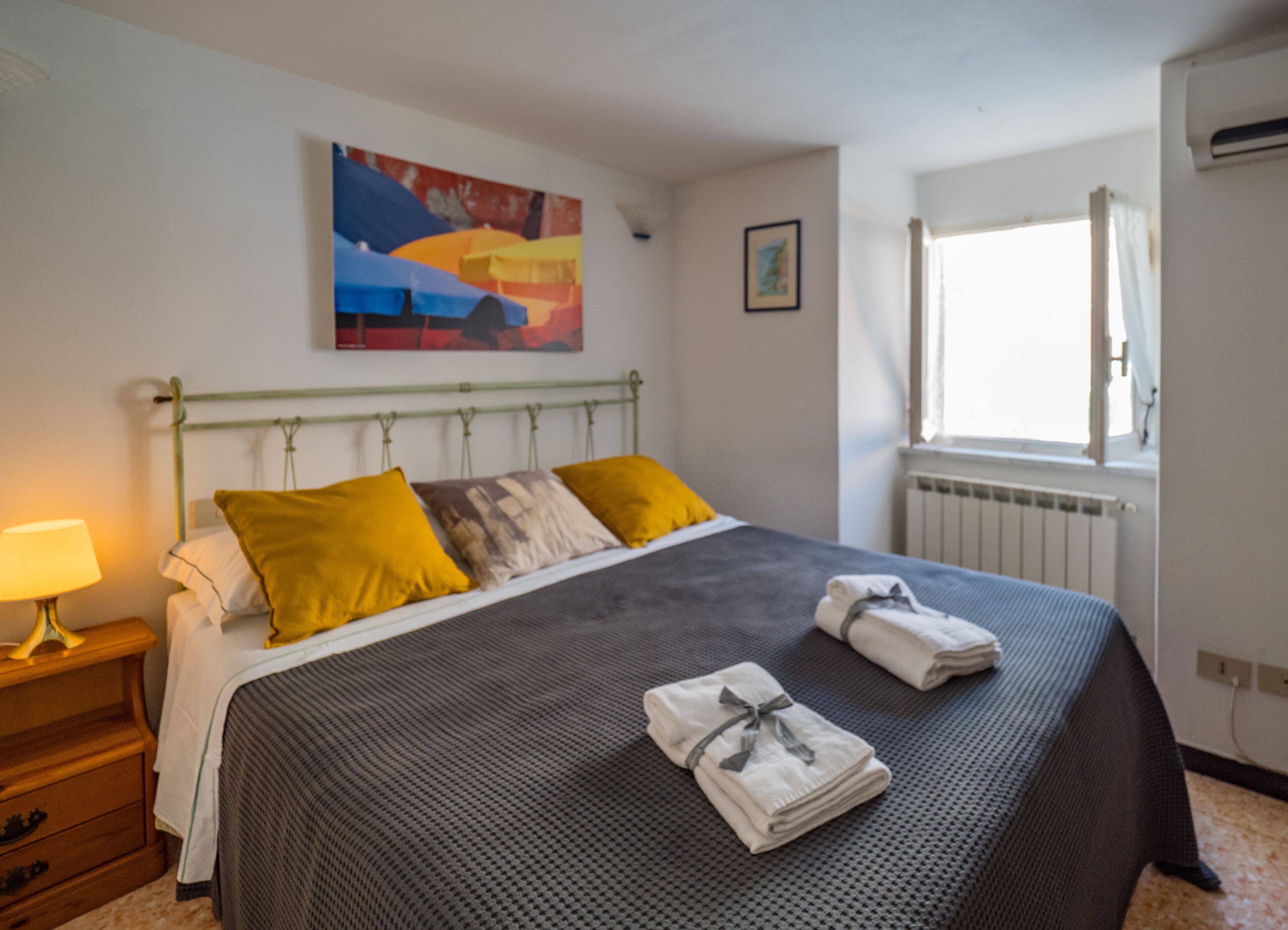 Apartment, 2 Bedrooms | 3 bedrooms, cots/infant beds, free WiFi, bed sheets