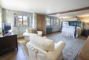 3 Schlafzimmer, Bügeleisen/Bügelbrett, Reisekinderbett, kostenloses WLAN