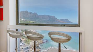 Deluxe Apartment, 3 Bedrooms | Living area | TV