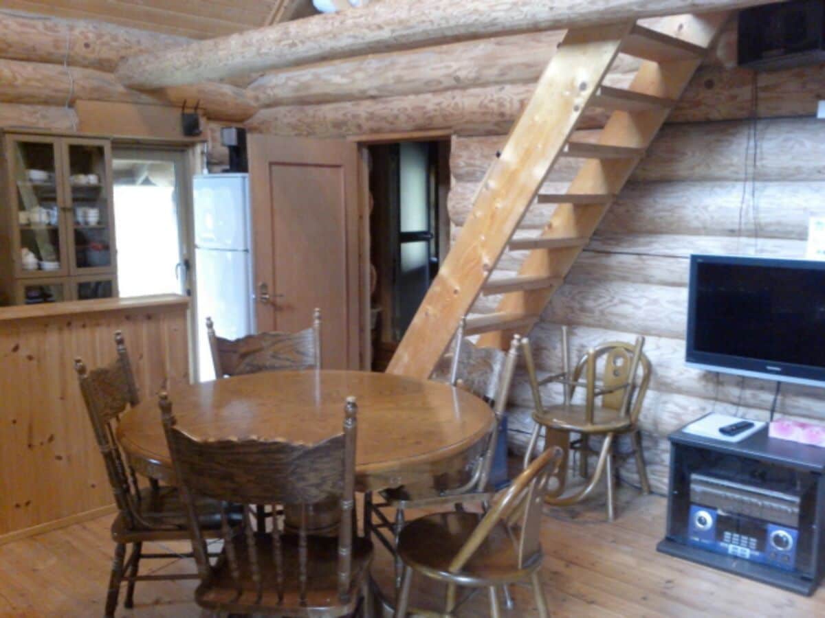 House D For 8 guests | Living room | Flat-screen TV