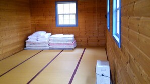 Hus (C, For 6 guests)