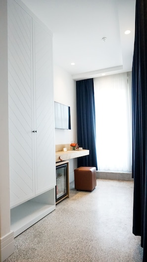 Deluxe-Doppelzimmer | Hochwertige Bettwaren, Minibar, Zimmersafe, Schreibtisch