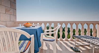 Barba Petra Dvori Apartments