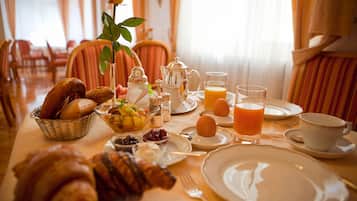 Daily buffet breakfast (EUR 10 per person)