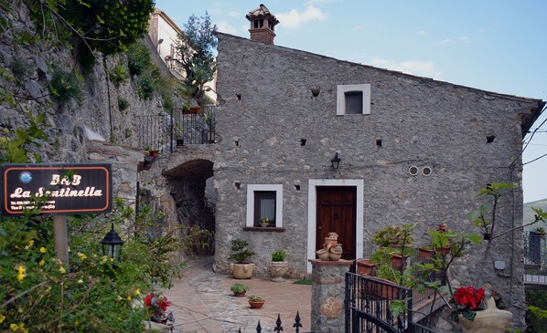 Exterior - B&B La Sentinella (Civita)